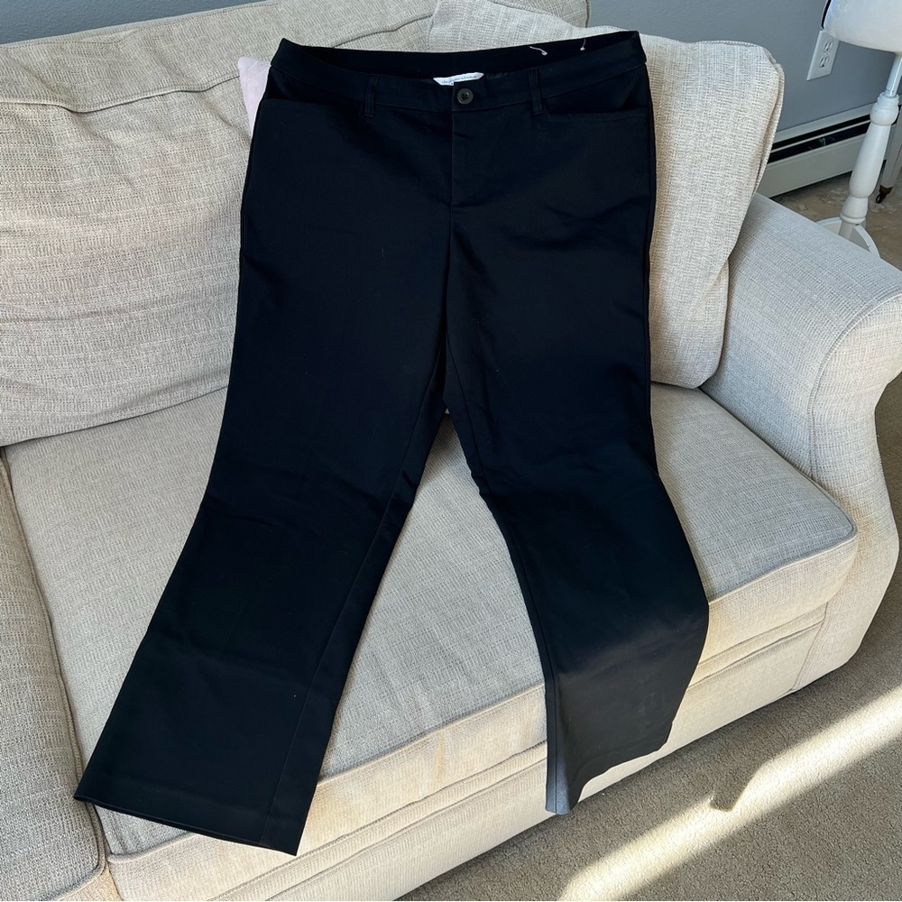 NWOT Christopher Banks Women’s Petite Trousers